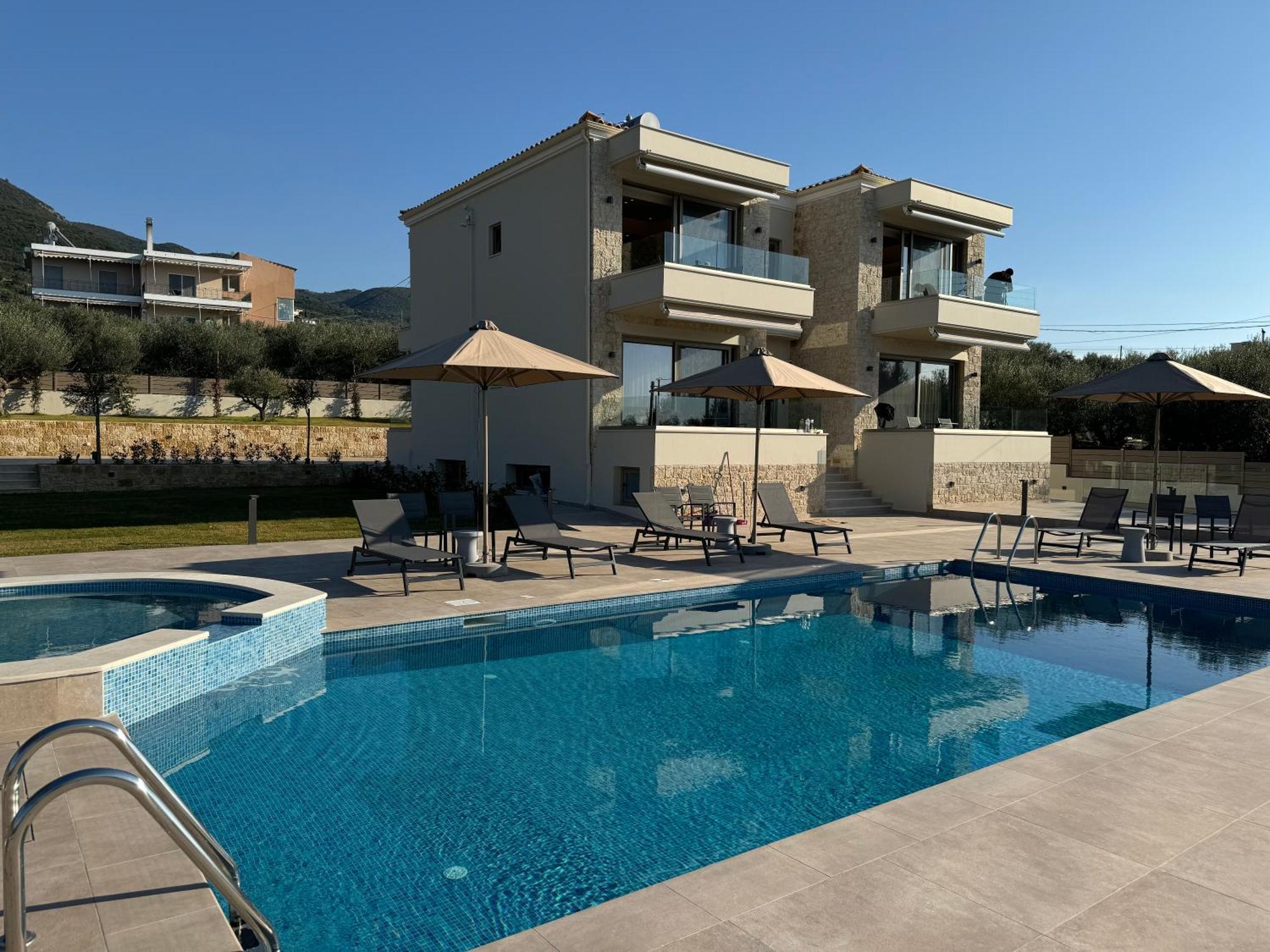 Esthisea Suites Kalamata Exterior photo